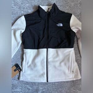The North Face W Tundra FZ Vintage White Jacket BRAND NEW TAGS STILL ON